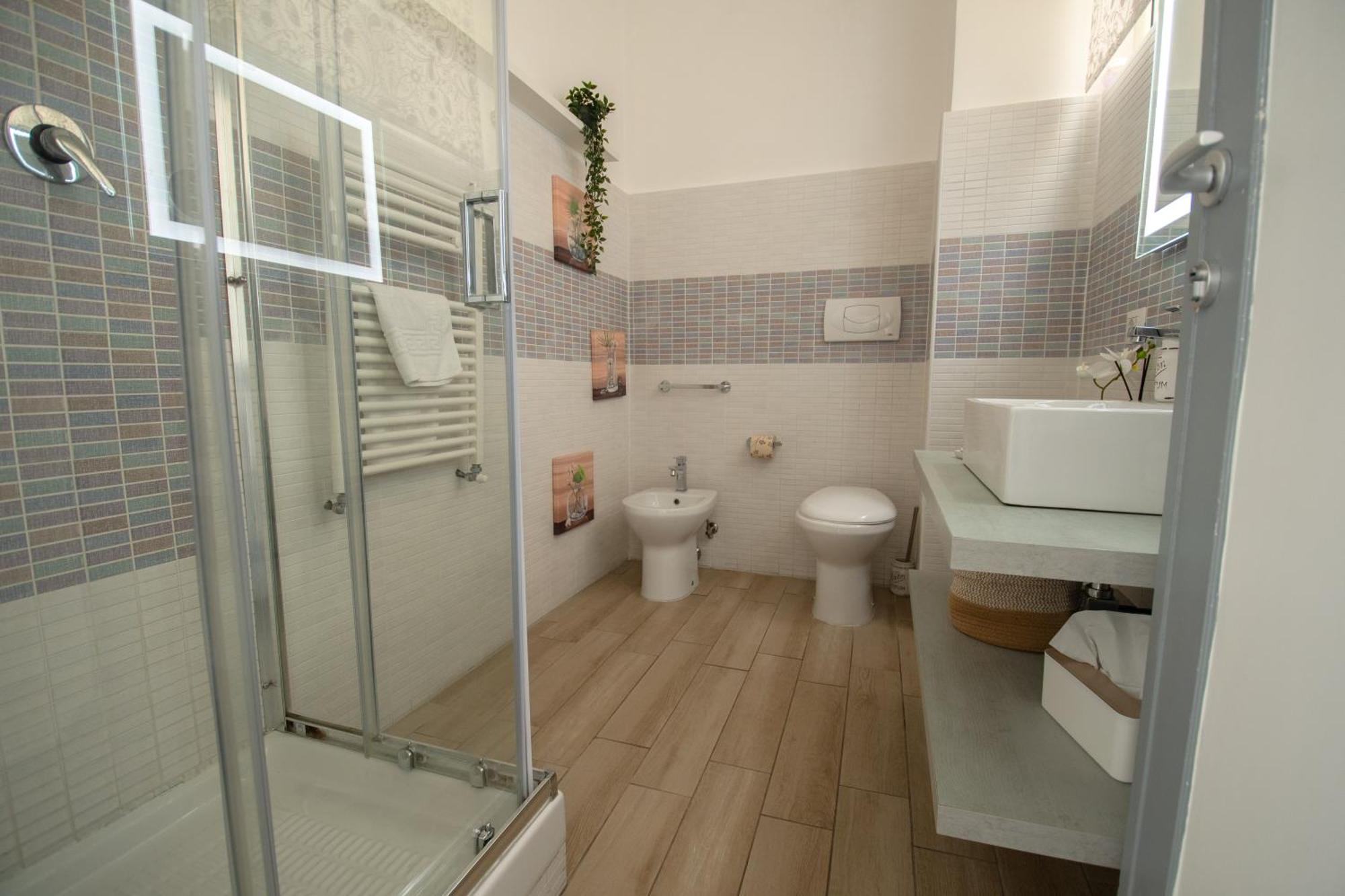 Casa Vacanze Family House Posizione Centralissima Civitavecchia Exterior photo